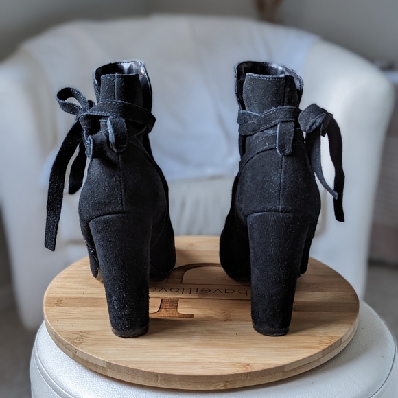 Steve Madden Loreen Heeled Boot - Picture 5 of 8